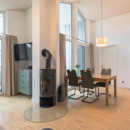 Nyaraló Seeschwalbe 330